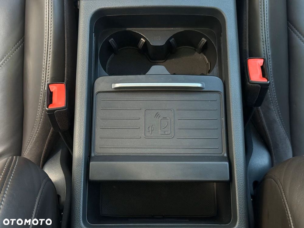 Audi Q5 55 TFSIe quattro S tronic S line - 17