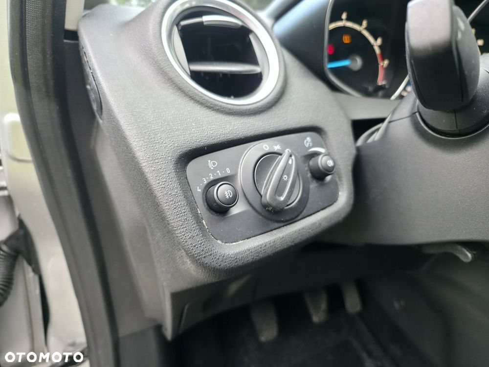 Ford Fiesta - 20