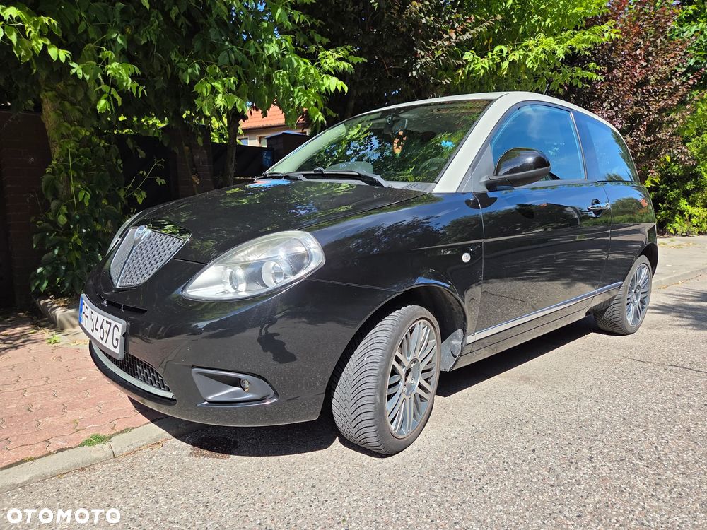 Lancia Ypsilon 1.2 8V Elefantino S&S - 4