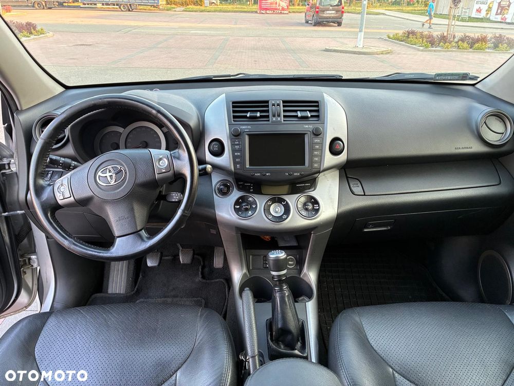 Toyota RAV4 2.2 D-4D Prestige - 4