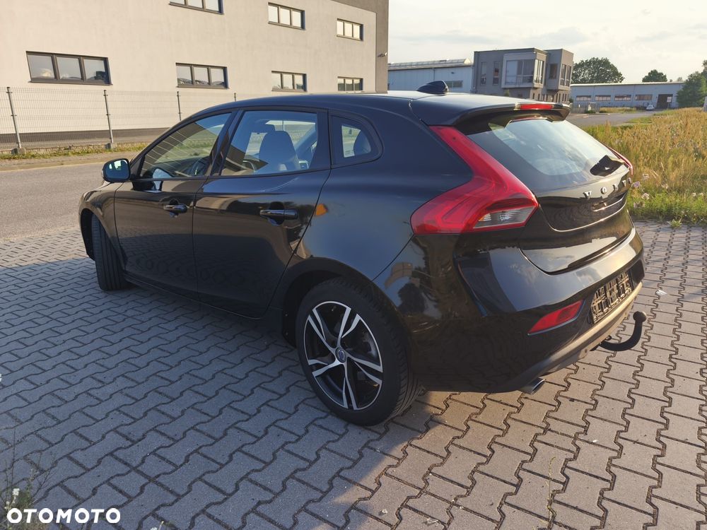 Volvo V40 - 1