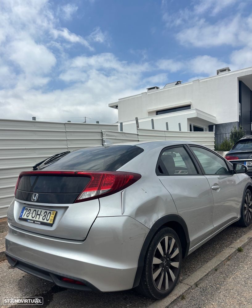 Honda Civic 1.4 i-VTEC Elegance - 10