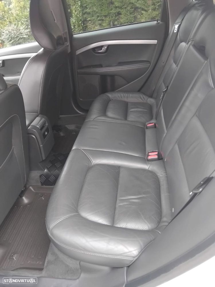 Volvo XC 70 2.0 D4 Summum Dynamic Geartronic - 11