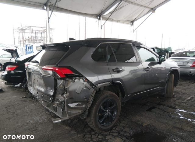 Toyota Rav4 2021 photo 4