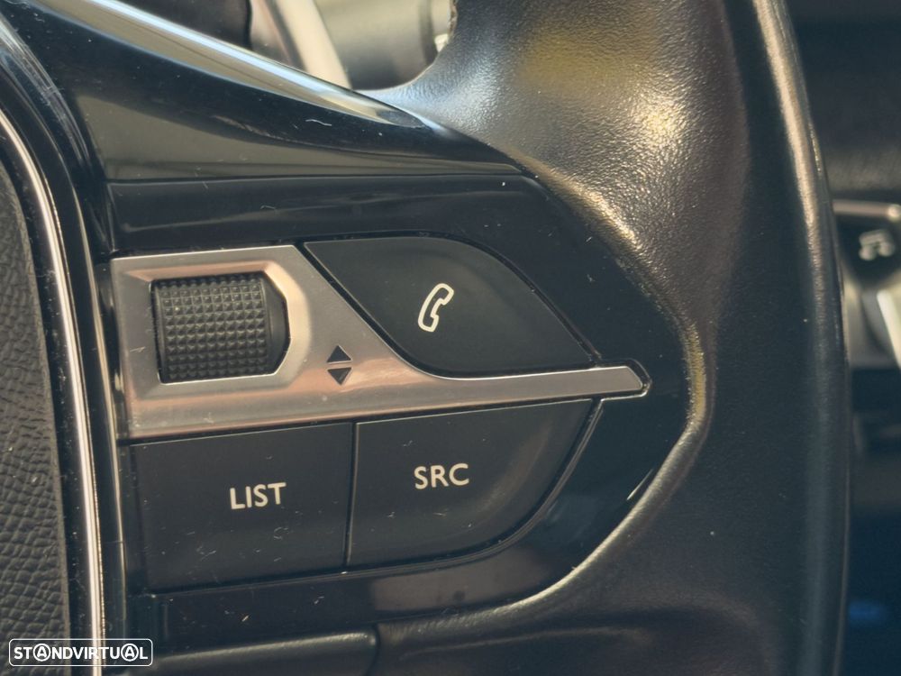 Peugeot 5008 1.5 BlueHDi Allure EAT8 - 13