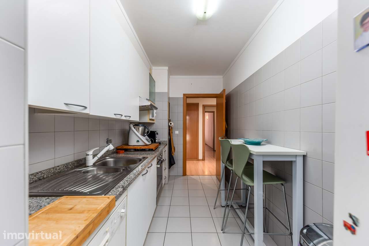 Condominio vigilância 24h | jardim | Estacionamento | Arrecadação - Grande imagem: 3/18