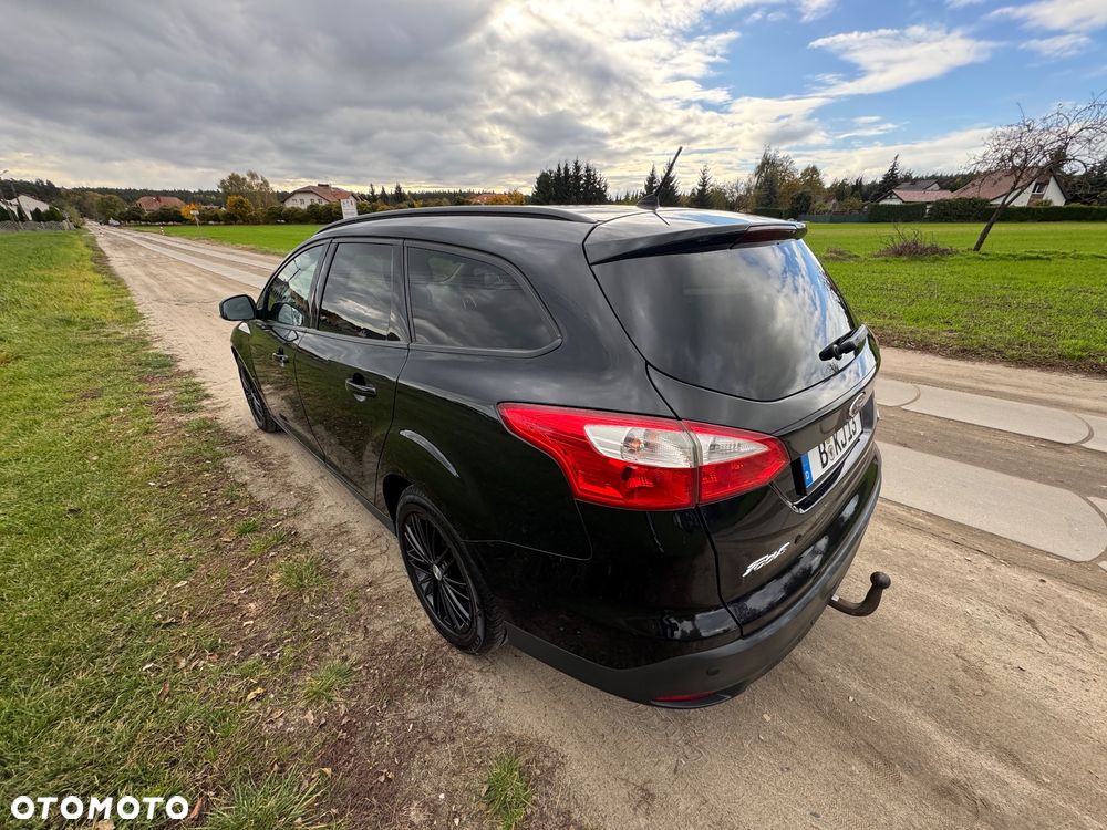 Ford Focus 1.6 EcoBoost Trend Sport - 18