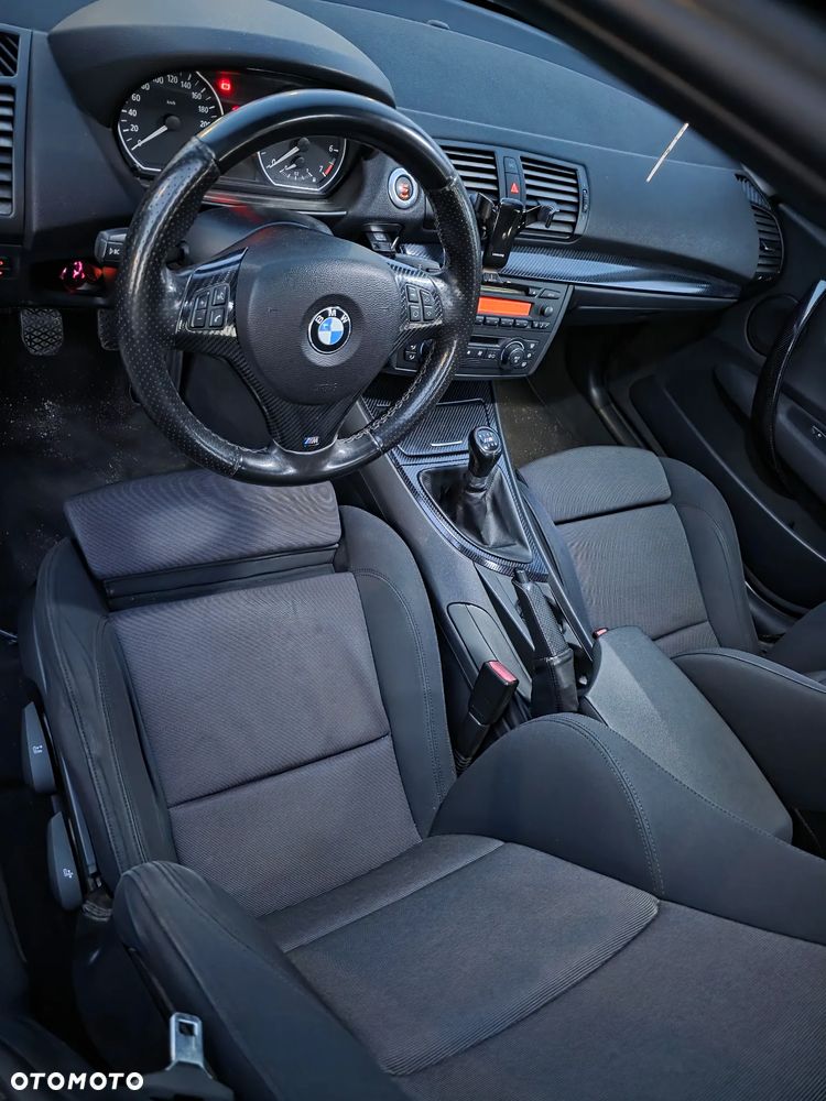 BMW Seria 1 120i - 8