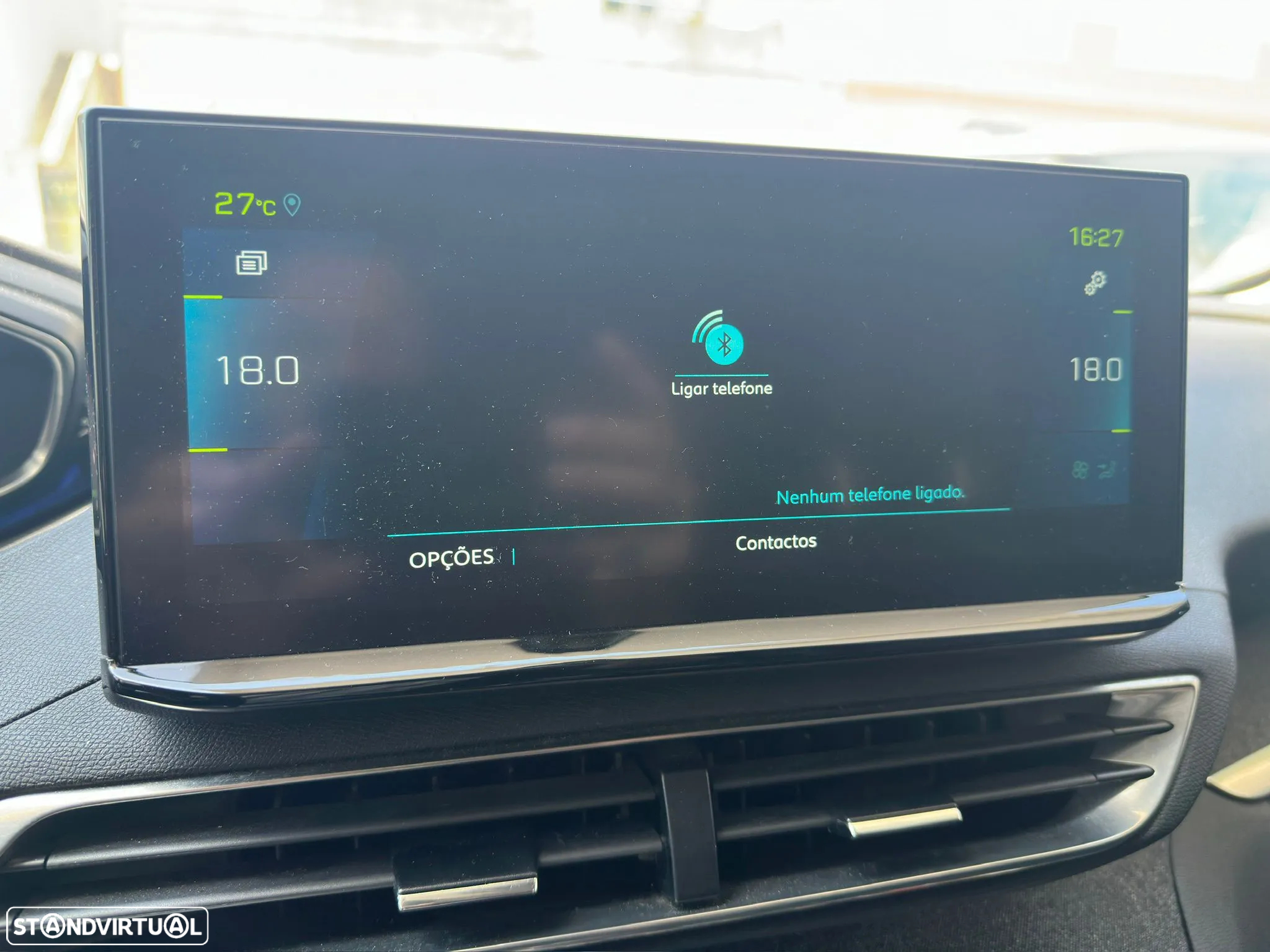 Peugeot 3008 1.6 Hybrid4 Allure Pack e-EAT8 - 22