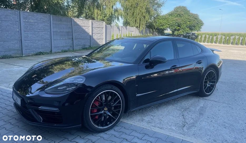 Porsche Panamera Turbo Executive - 1