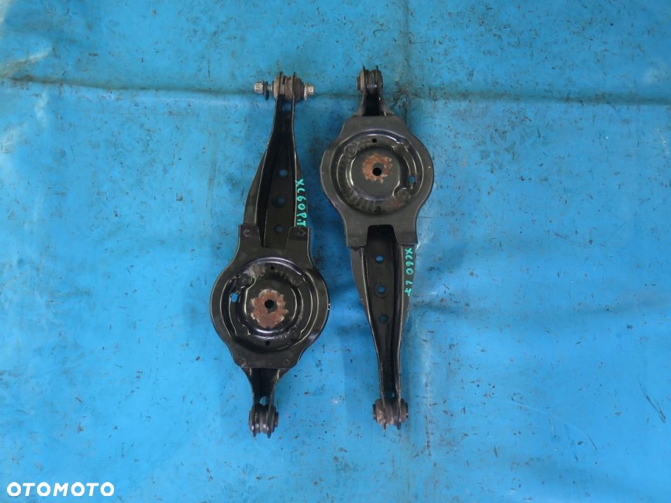 Wahacz Tył Tylny Prawy lub Lewy VOLVO XC60 I LIFT - 1