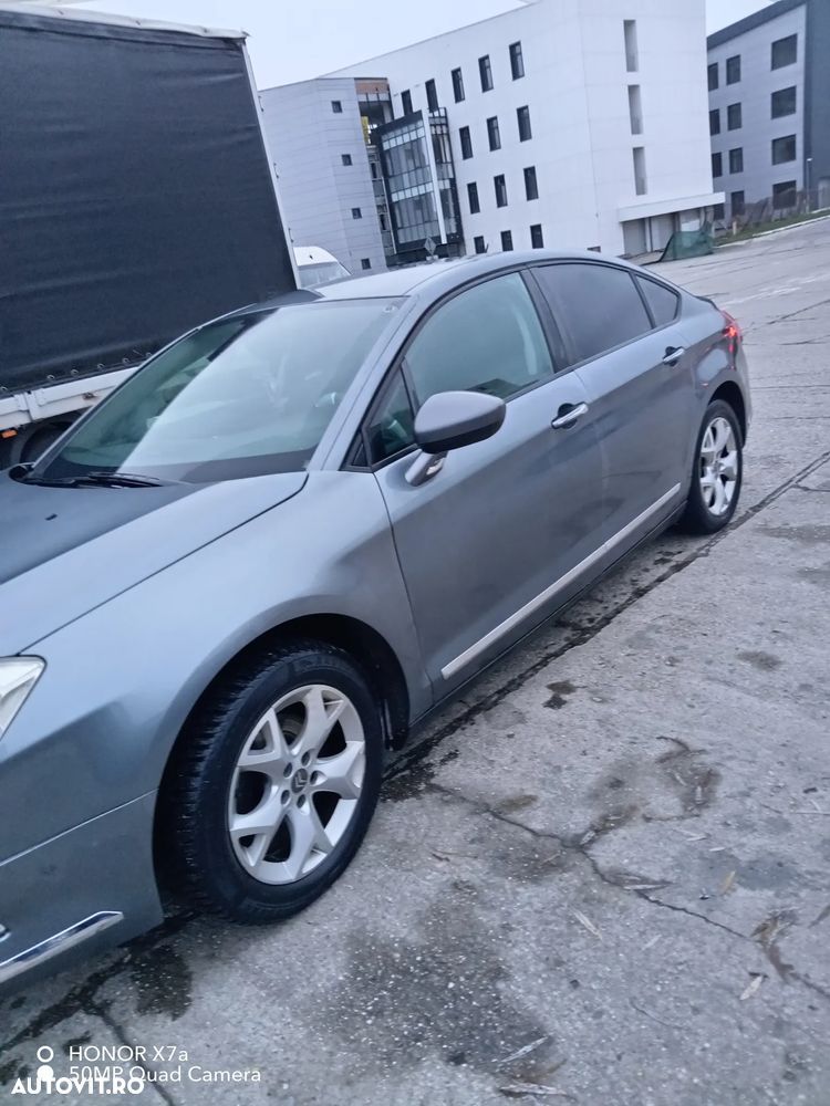 Citroën C5 HDi 140 FAP Confort - 8