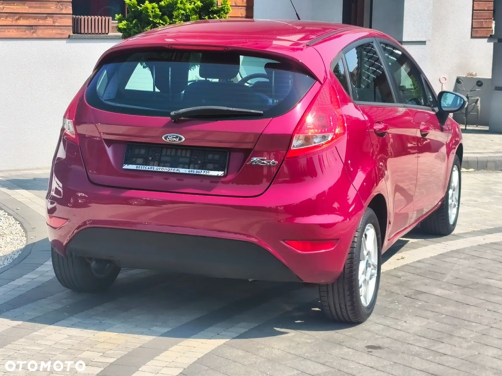 Ford Fiesta 1.25 Ghia - 16