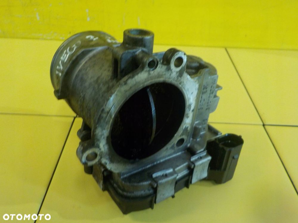 IVECO 2.3 HPI 14r 106KM F1AE0481A przepustnica 5801727743 - 14