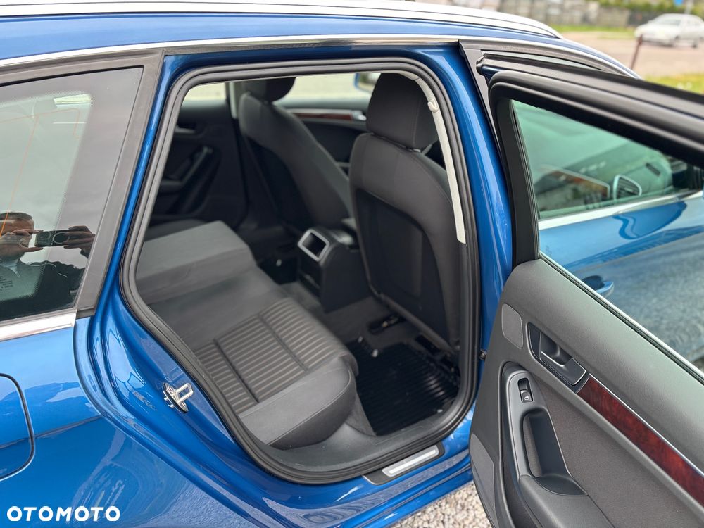Audi A4 Avant - 13