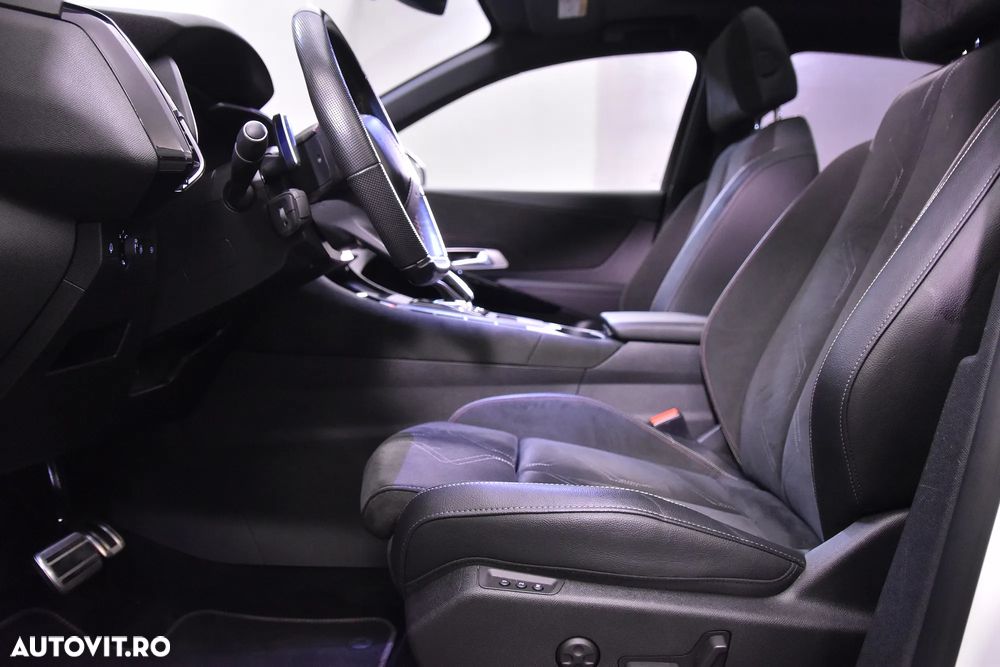 DS Automobiles DS 7 Crossback - 24