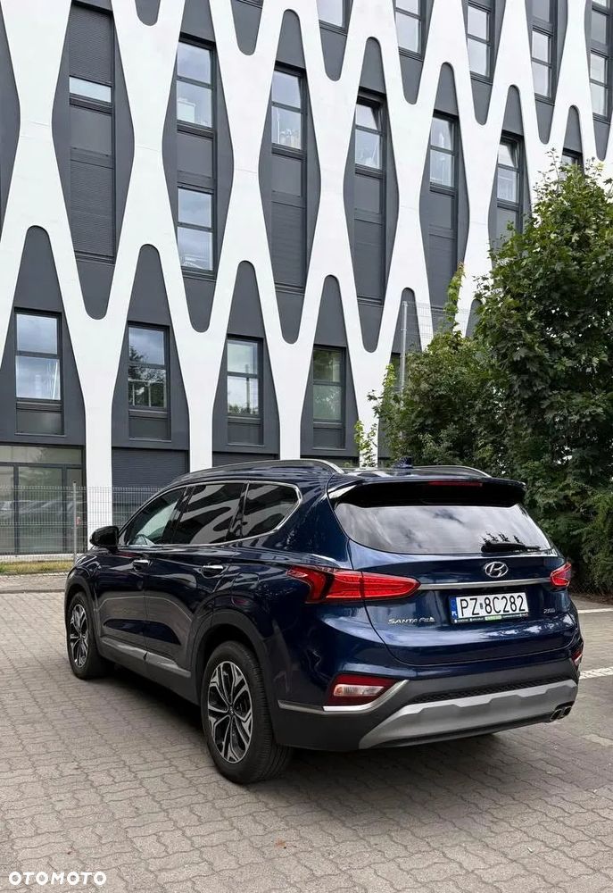 Hyundai Santa Fe - 4