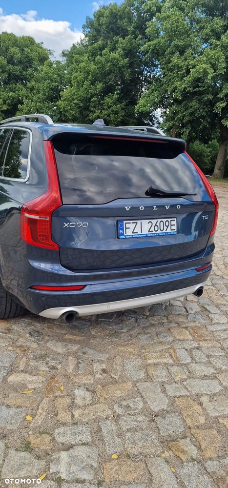 Volvo XC 90 - 5
