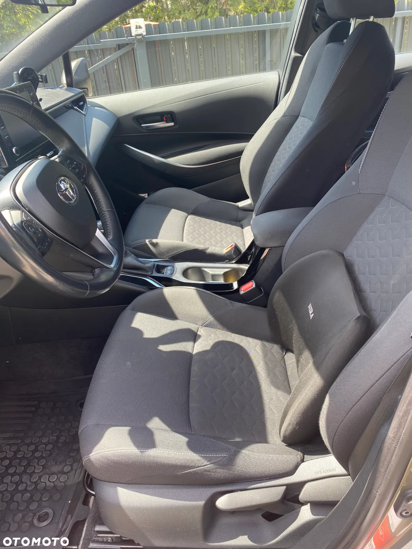Toyota Corolla 1.8 Hybrid Comfort - 14