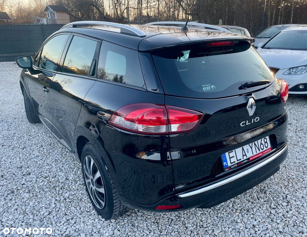 Renault Clio TCe 90 Luxe - 17