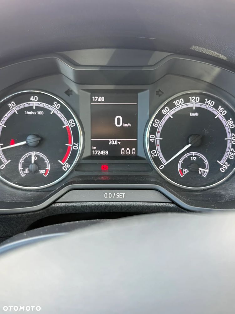 Skoda Octavia 1.4 TSI Ambition - 4