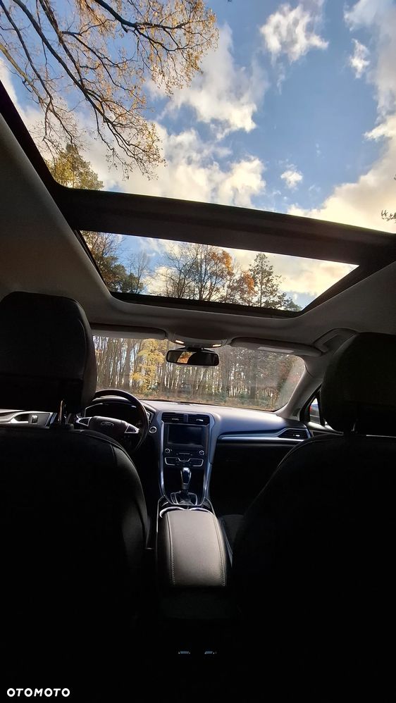 Ford Mondeo 2.0 TDCi Titanium PowerShift - 26