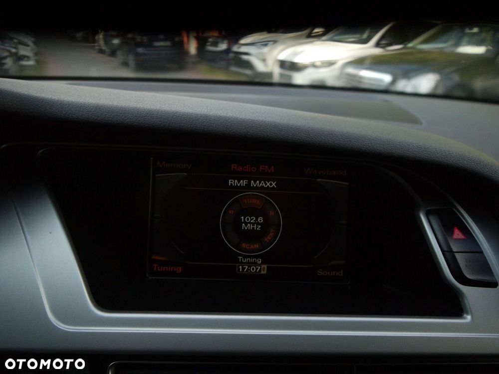 Audi A4 Allroad 2.0 TDI Quattro - 27