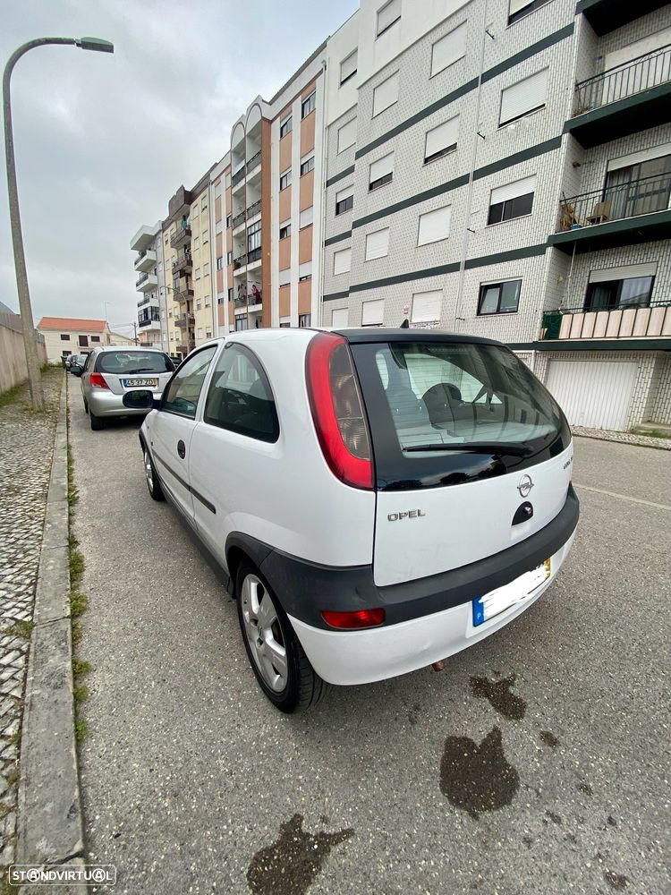 Opel Corsa - 2