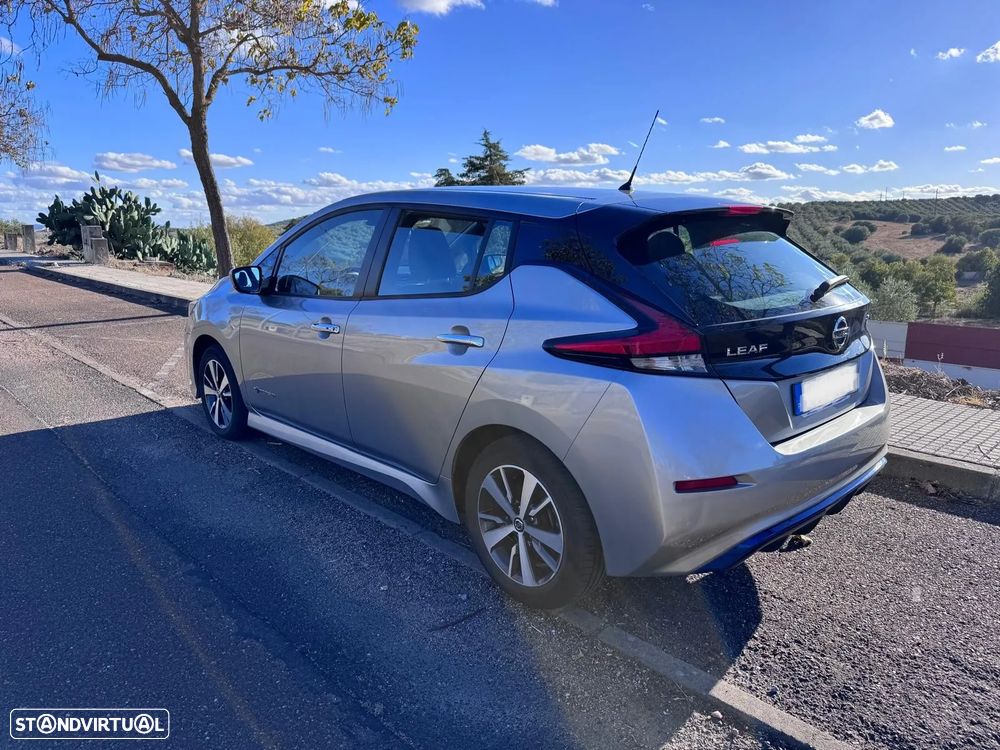Nissan Leaf - 5