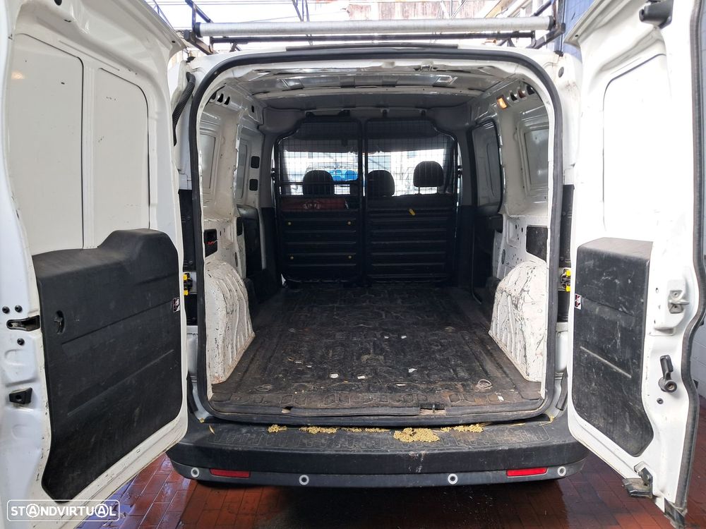 Fiat Doblo Dobló Cargo 1.3 Mj Maxi 3l - 9