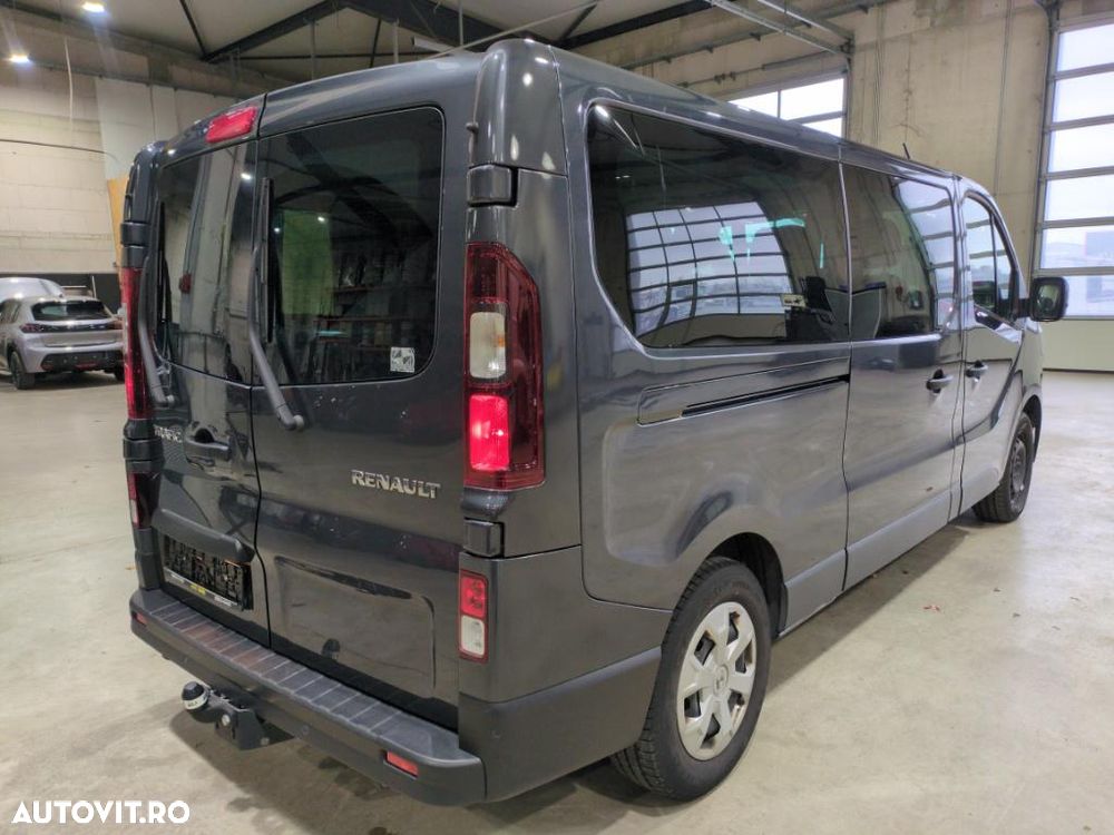 Renault Trafic Blue Authentic - 5