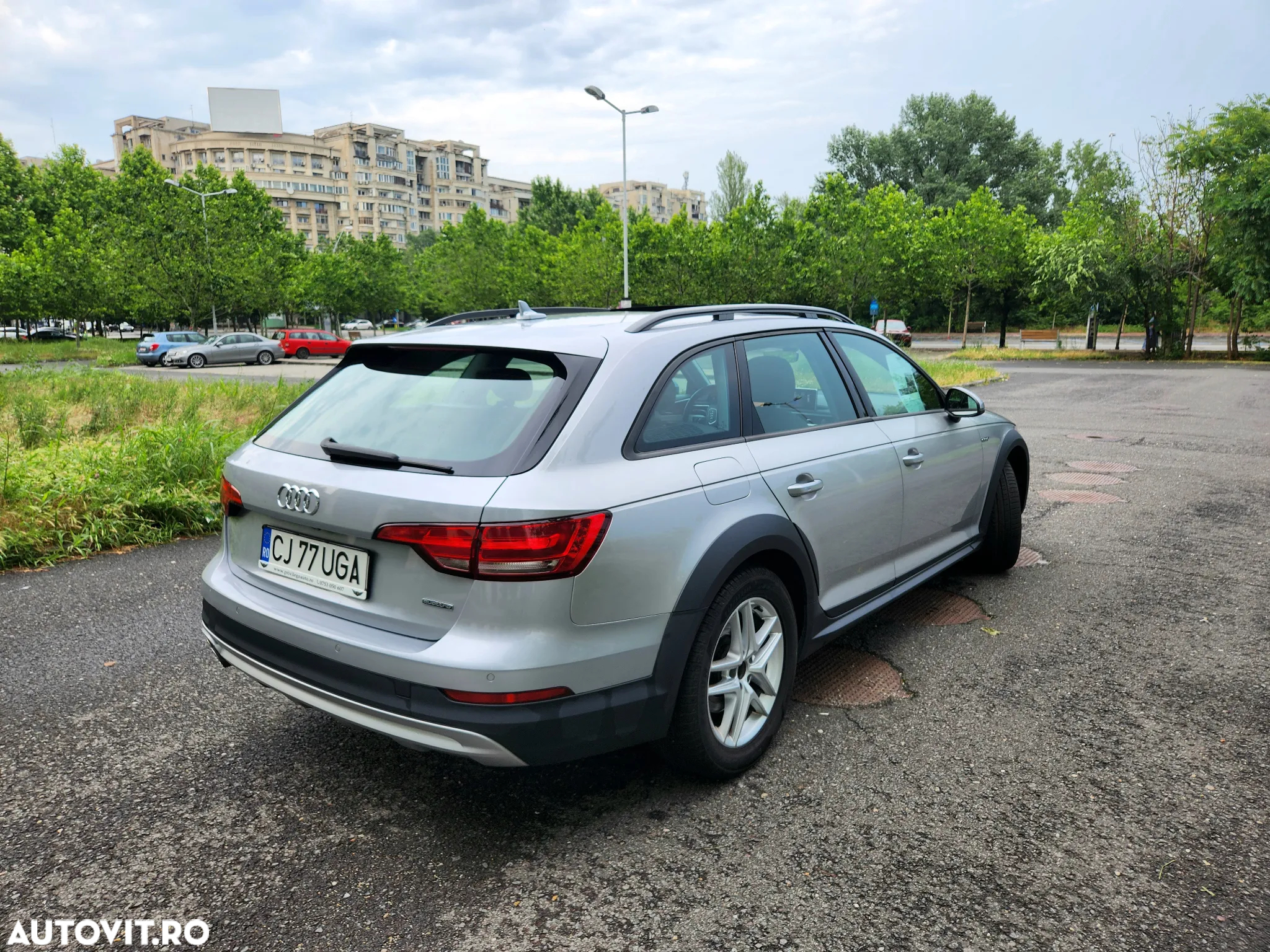 Audi A4 Allroad 2.0 TDI Quattro S tronic - 5