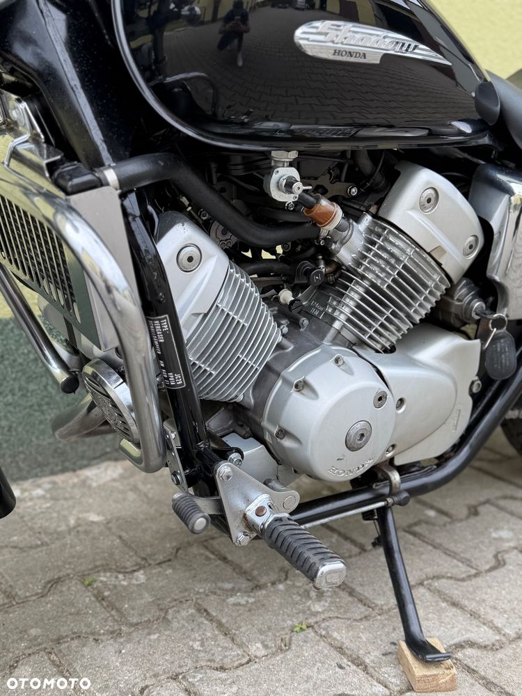 Honda Shadow - 29