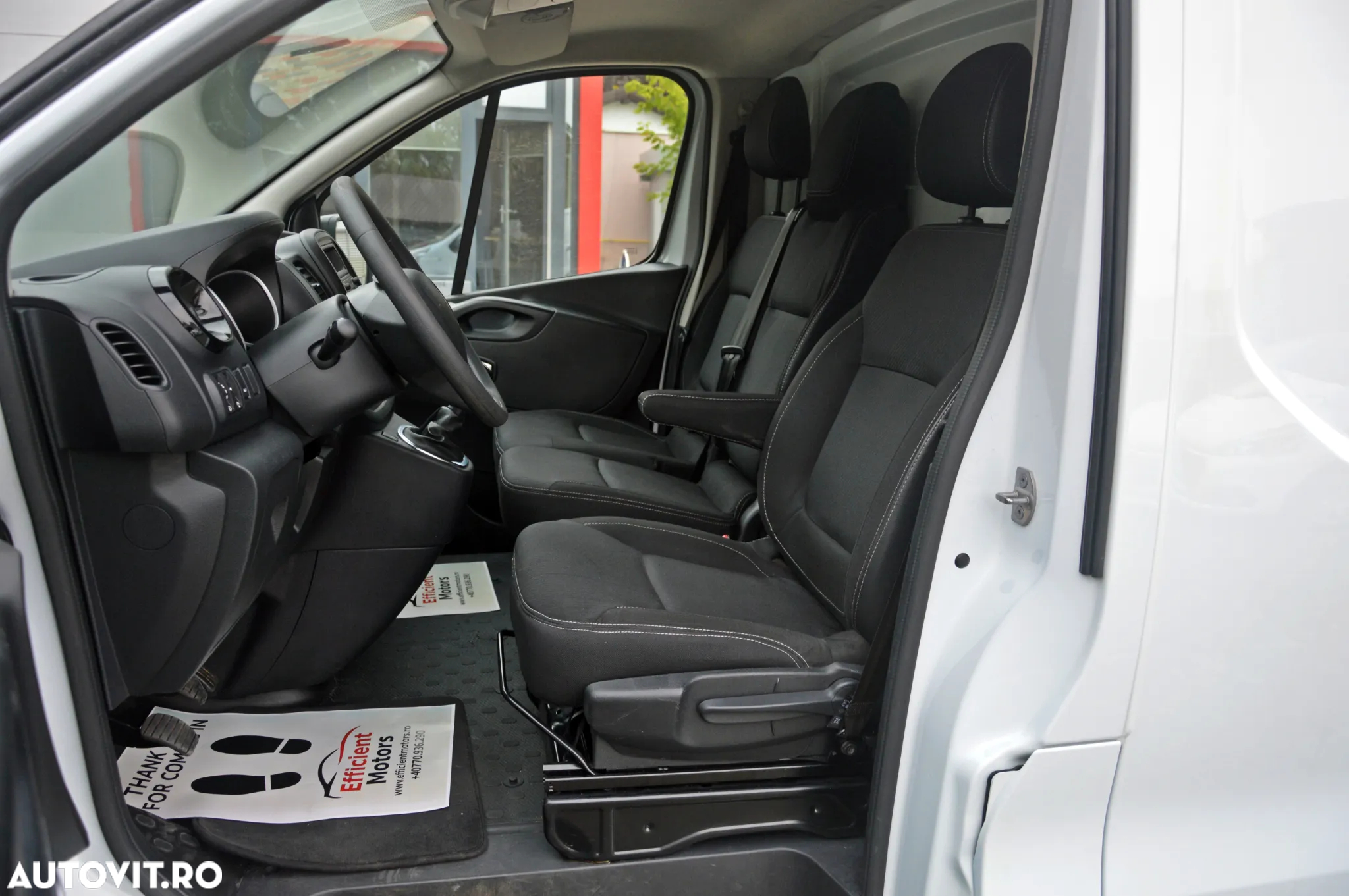 Renault Trafic - 27
