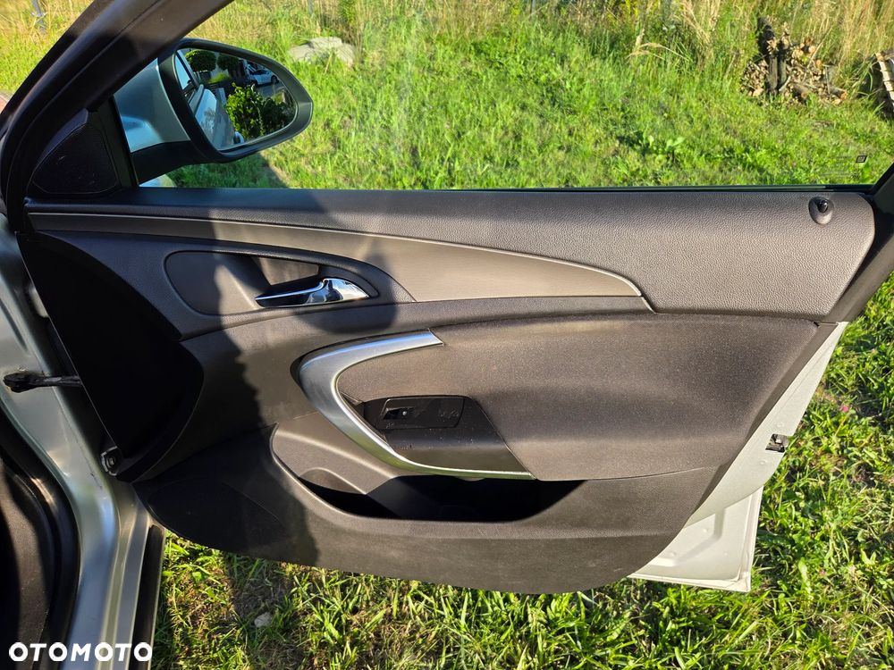 Opel Insignia 2.0 CDTI - 13