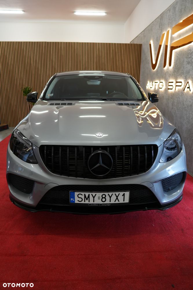 Mercedes-Benz GLE - 1