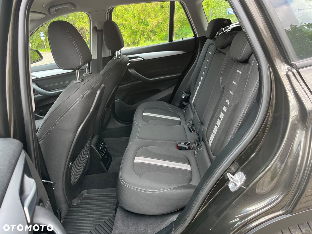 BMW X1 xDrive20i GPF Advantage sport - 9