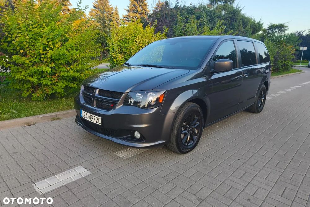 Dodge Grand Caravan 3.6 R/T - 38
