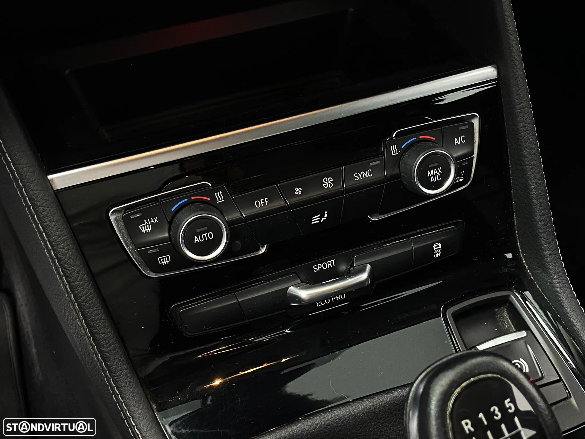 BMW 216 Active Tourer d Line Sport - 23