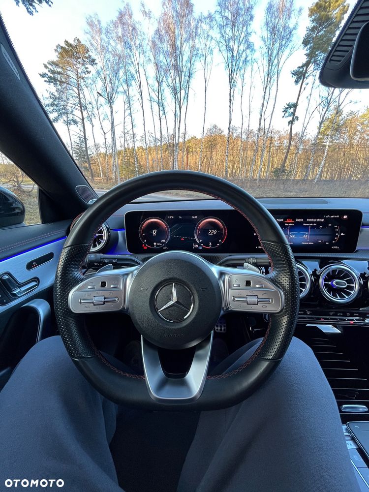 Mercedes-Benz CLA 220 d AMG Line 8G-DCT - 27