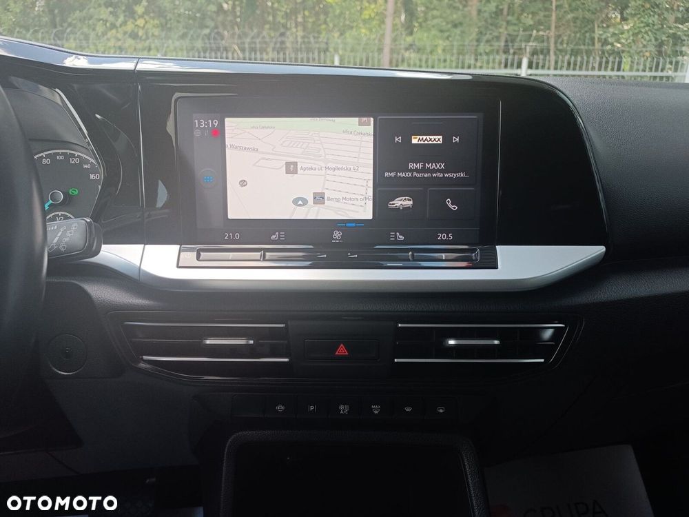 Ford Tourneo Connect Grand - 18