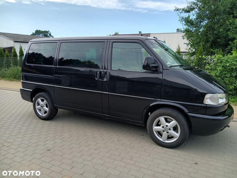 Volkswagen Multivan - 7