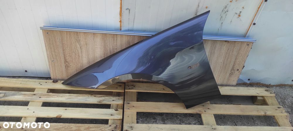 błotnik lewy przód przedni bmw e90 e91 11.2004-06.2012 stal lakier B39 A83 C08 C06 A96 475 A300 B45 C10 C4W C09 F04 A89 B53 C4E 668 C2S C3N C1M C31 A72 C1X A45 A17 F20 F35 F36 F02 A75 A44 F03 751 F01 F40 F05 F19 C29 F31 B09 C55 F22 B44 C3C F11 C1R B55 B66 F43 F45 C16 B38 C1G A76 F42 C1E B35 F39 C1F C56 C4P C6R C6E F27 C5A B41 C68 C1D U91 C5Y P7Z B01 300 - 10