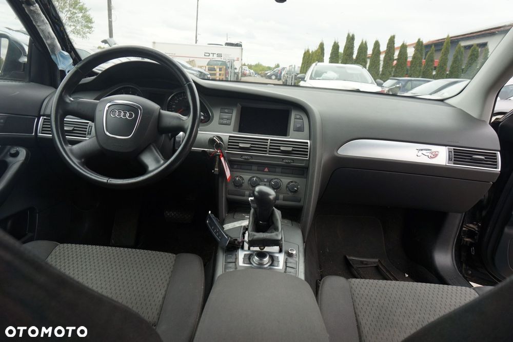 DESKA ROZDZIELCZA AIRBAG KONSOLA A6 C6 AUDI 2004-2008 - 1