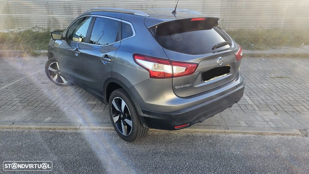 Nissan Qashqai 1.5 dCi N-Connecta Business - 2