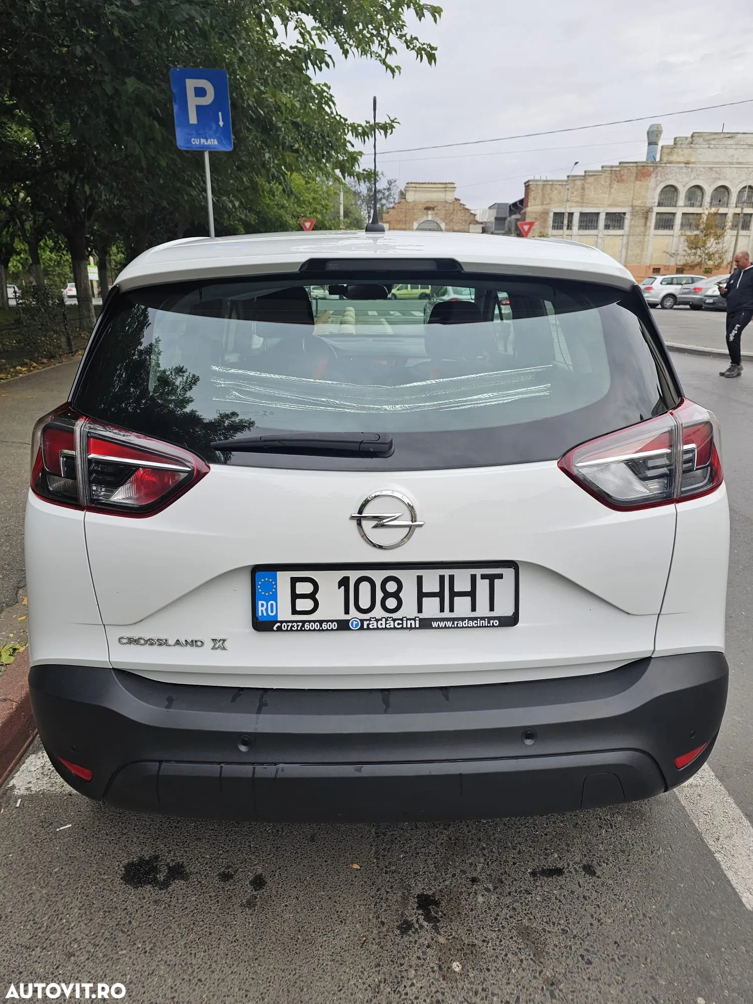 Opel Crossland X 1.2 Start/Stop Enjoy - 4