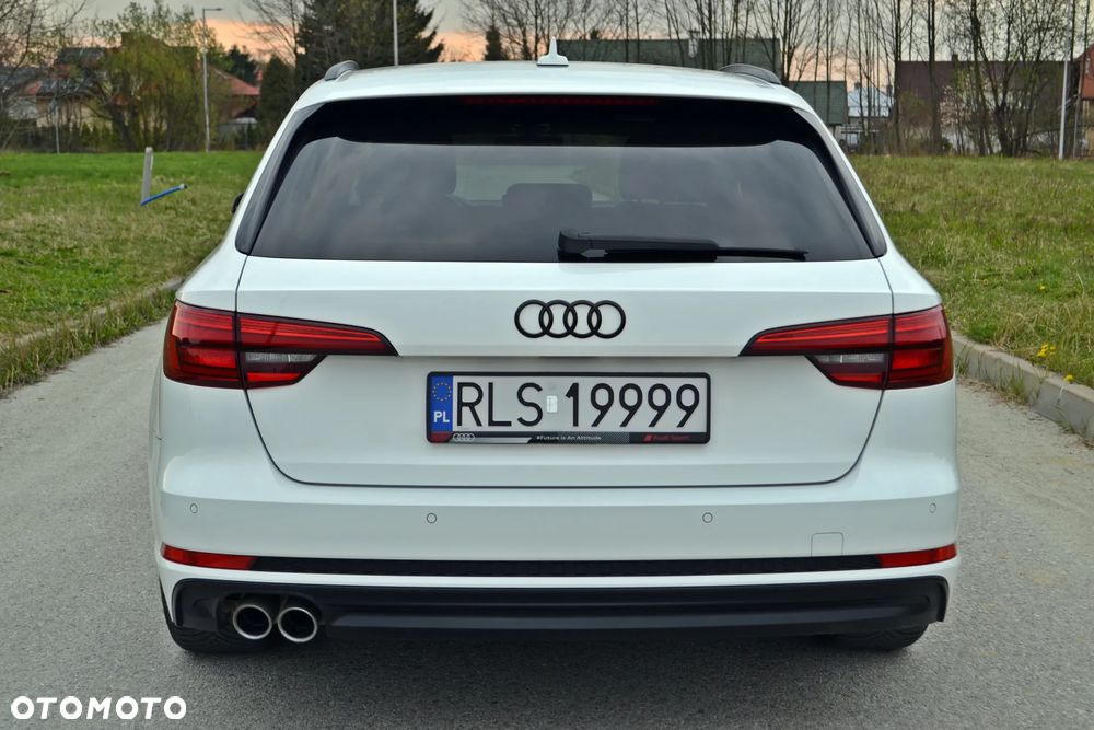 Audi A4 Avant - 13