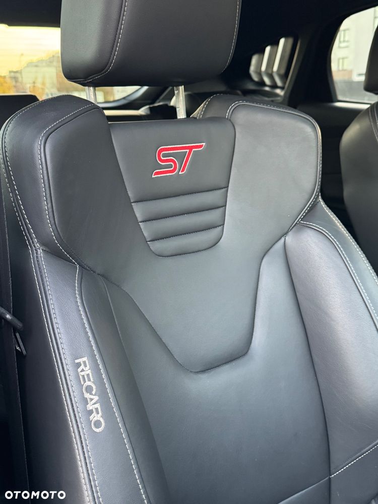Ford Focus ST2 - 25
