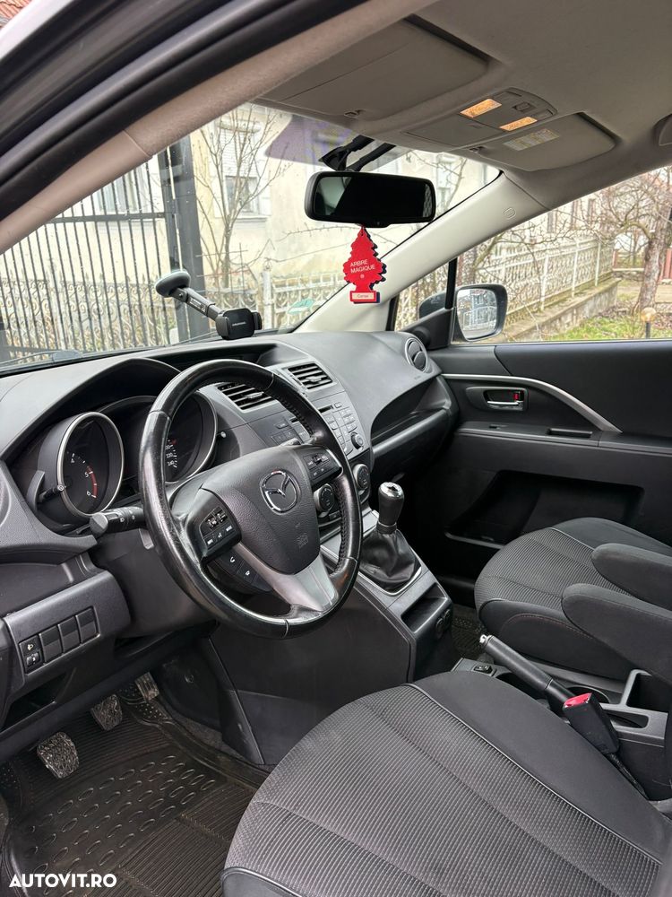 Mazda 5 - 5