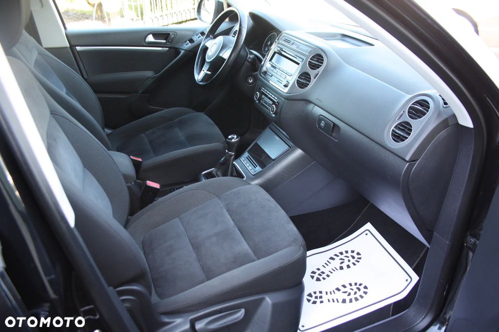 Volkswagen Tiguan 1.4 TSI BlueMotion Technology Exclusive - 8